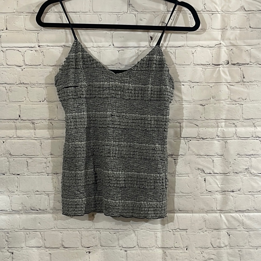 BANANA REPUBLIC CAMISOLE TOP